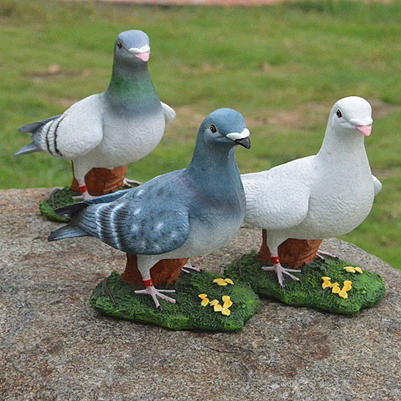 Simulation pigeon statue in resin garden scenic spot  Gardening micro landscape decorations European-style home decorations