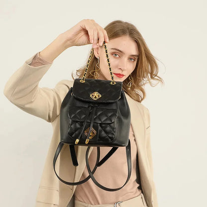 Small Genuine Leather Backpacks Women Diamond Quilted Cowhide Daypacks Shoulders Bags Flower Lock Chain Drawstring Backpack 2024