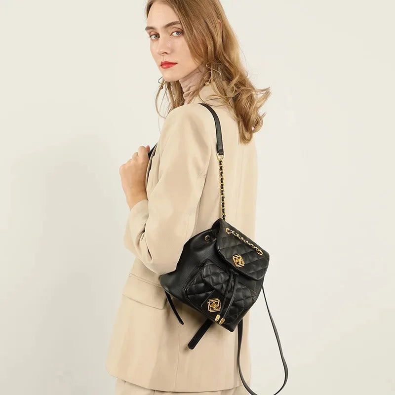 Small Genuine Leather Backpacks Women Diamond Quilted Cowhide Daypacks Shoulders Bags Flower Lock Chain Drawstring Backpack 2024