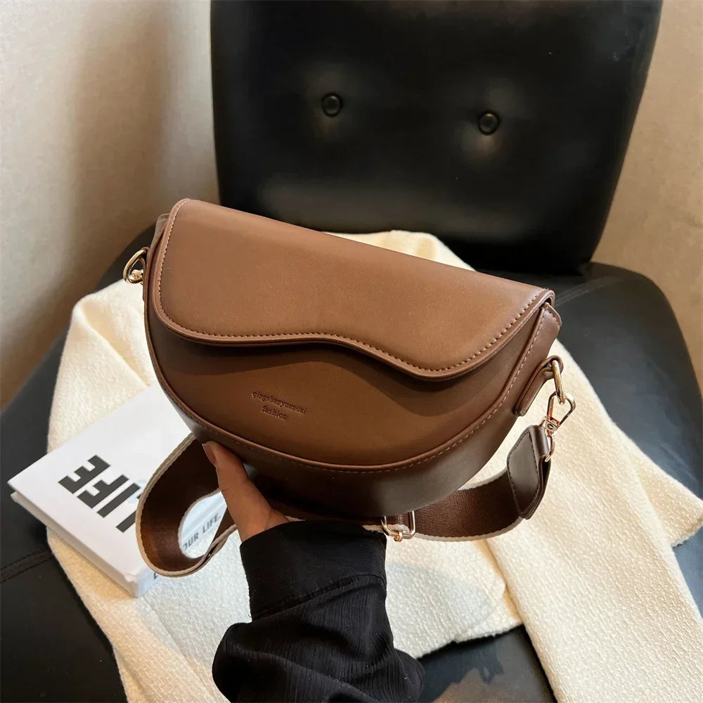 Small Leather Saddle Armpit Bags for Women 2024 Summer Versatile Shoulder Crossbody Bag Ladies Vintage Underarm Handbags bolsa