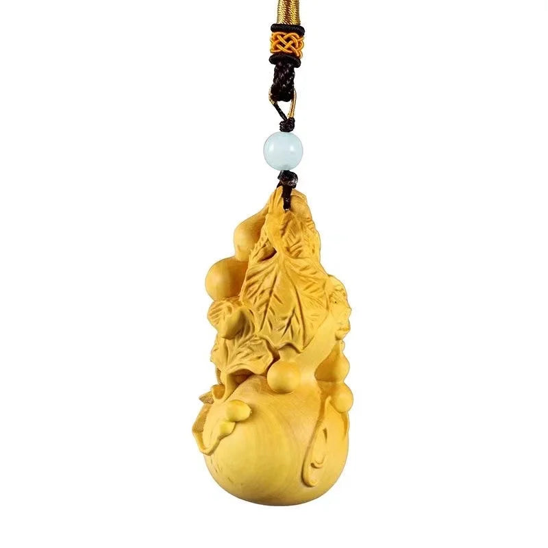 Small leaf boxwood carving handlebars, gourd carving crafts, solid wood toys, ornaments, hanging gourds Pendant play with