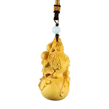 Small leaf boxwood carving handlebars, gourd carving crafts, solid wood toys, ornaments, hanging gourds Pendant play with