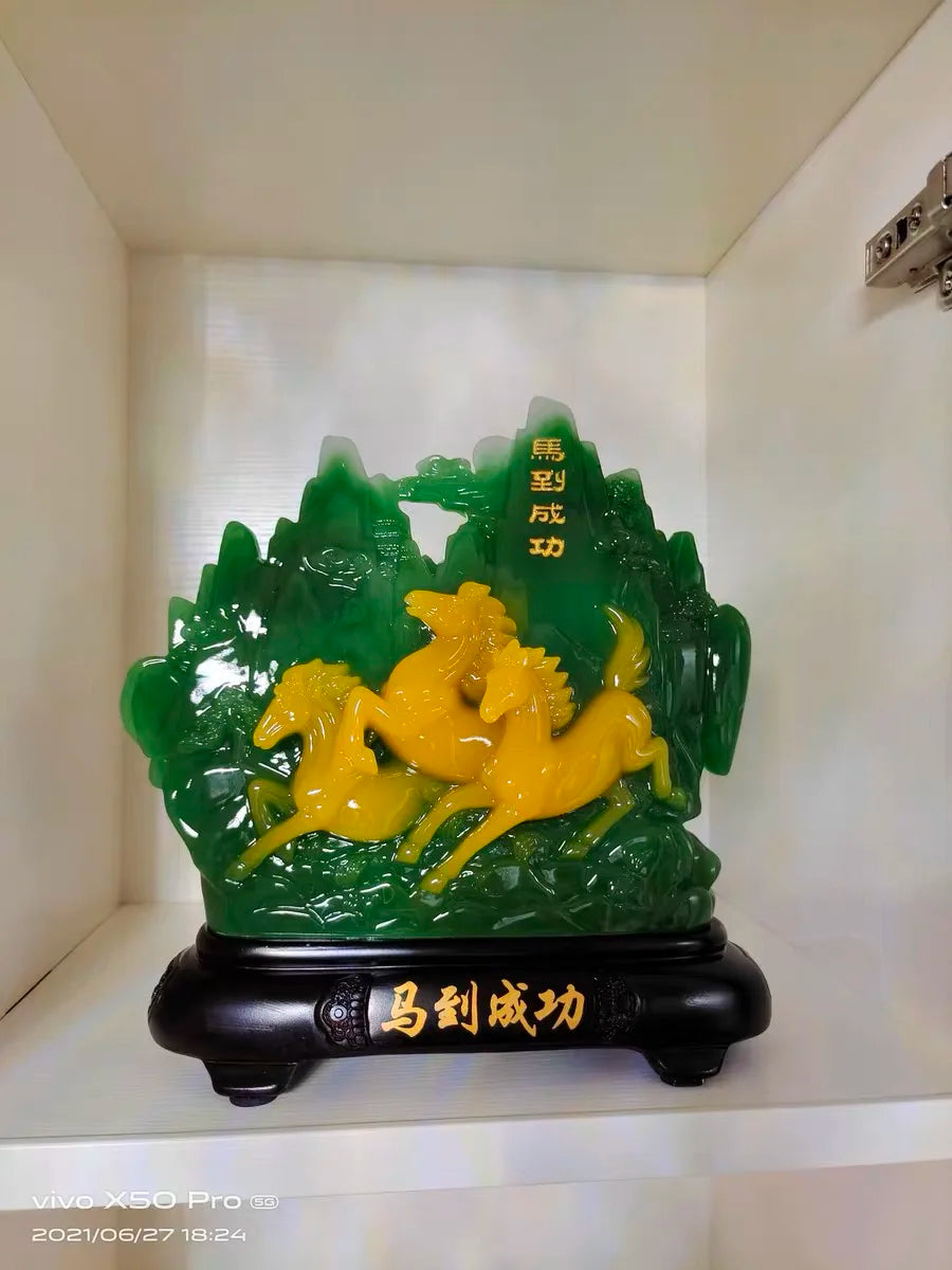 Smooth work business booming 2023 HOME company BAR CLUB Auspicious Lucky Decorative Ornaments RESIN JADE Success HORSE