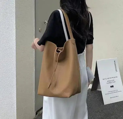 Soft Cowhdie Minimalism Women Bucket Bag Elegant French Style Lady Large Tote Bag Luxury Thick Real Leather Bag 2023