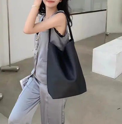Soft Cowhdie Minimalism Women Bucket Bag Elegant French Style Lady Large Tote Bag Luxury Thick Real Leather Bag 2023