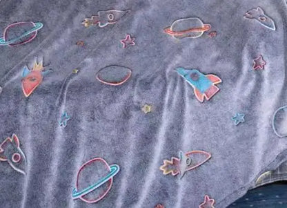 Soft Fleece Blanket Luminous Warm Flannel Blankets Glow In The Dark Stars Moon Print Sheet Sofa Bedspread Leisure Coverings Gift