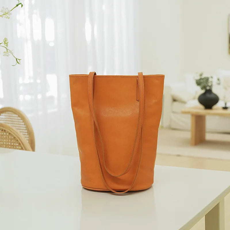 Soft Luxury Cowhide Leather Bucket Bags Commuter Elegant All-match Large Capacity Tote Shoulder Bag Female 2024 Women Handbags
