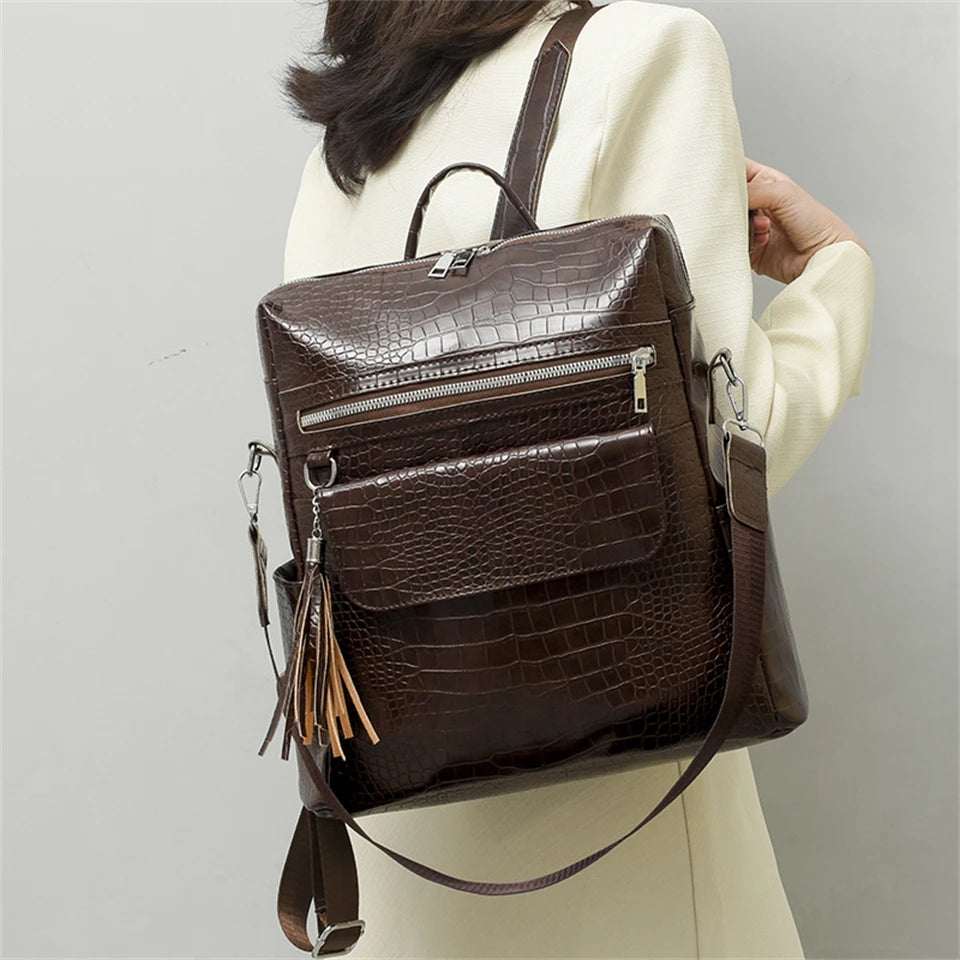 Solid Backpack Large Capacity Shoulder Bags Luxury Designer Travel Bag Soft Leather Large Capacity School Bags for Teenage Girls