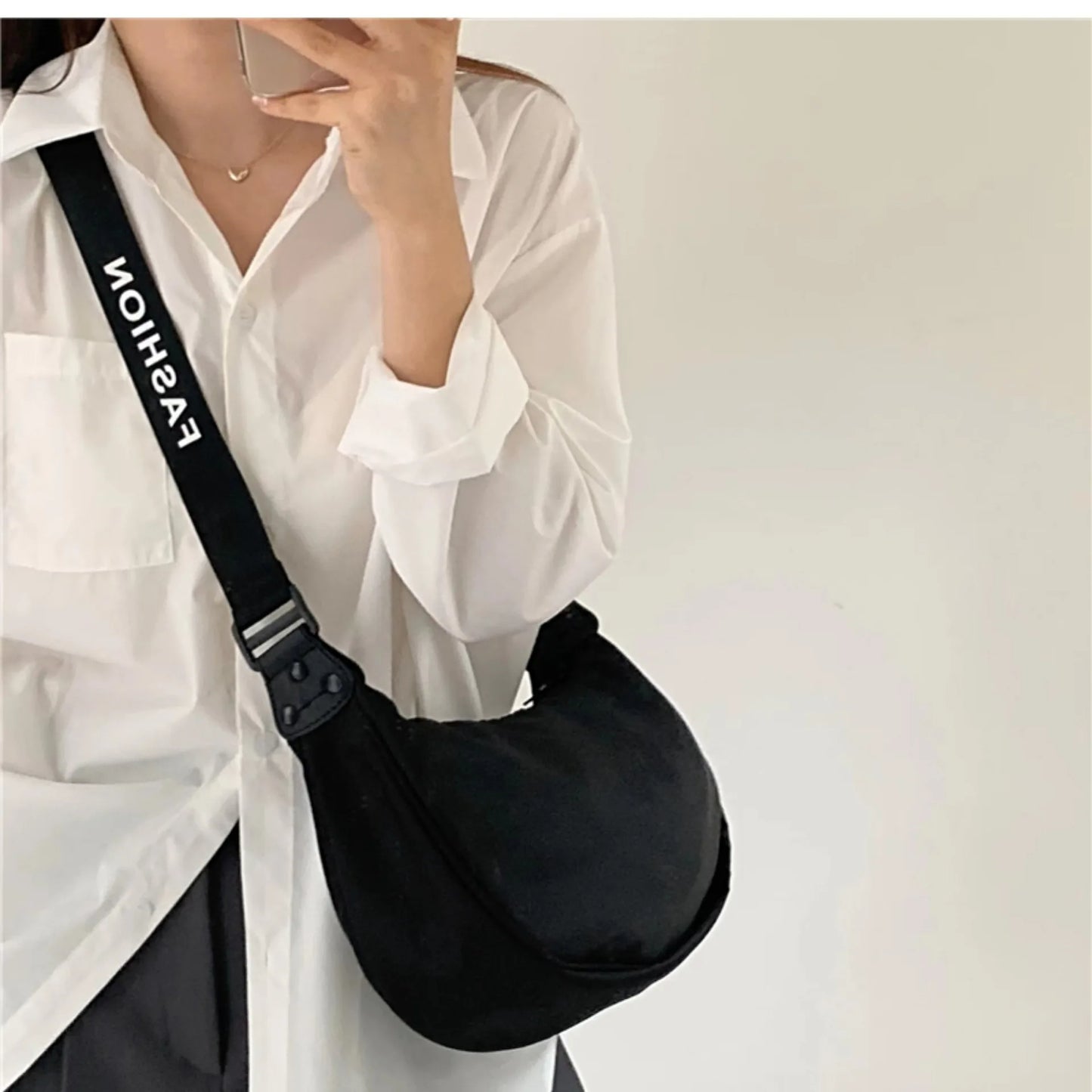Solid Color Women's Portable Shoulder Bag Simple Female Padded Crossbody Bags Travel Purse Handbags Messenger Bag