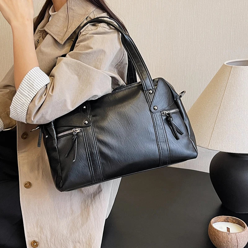 Solid Soft Leather Small Crossbody Bags for Women 2023 Fashion Simple Messenger Bag Designer Casual Shoulder Bag Sac A Main