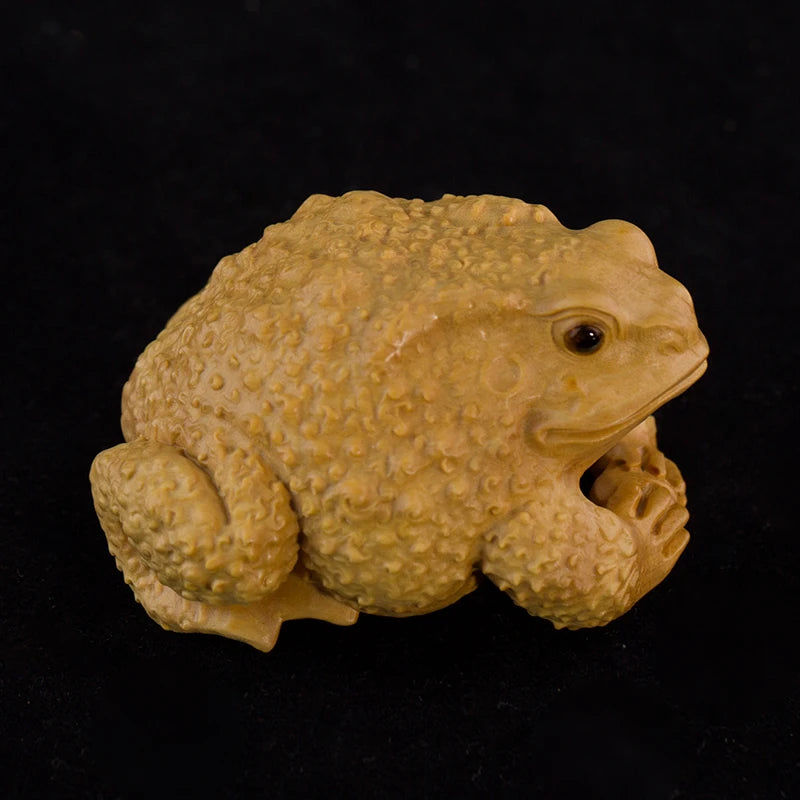 Solid wood Golden Toad cicada lucky figurines  Hand-carved Frog mascot Home decoration figurines Wooden gifts