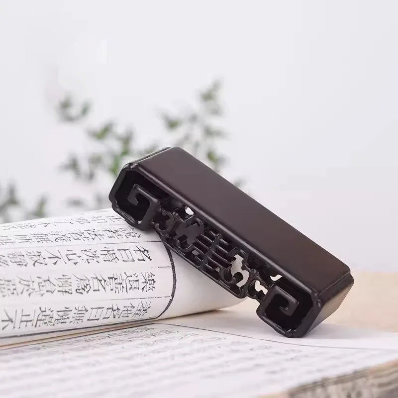Solid wood, purple sandalwood, looped hollow rosewood rectangular base, retro ornament,  modern Chinese style base