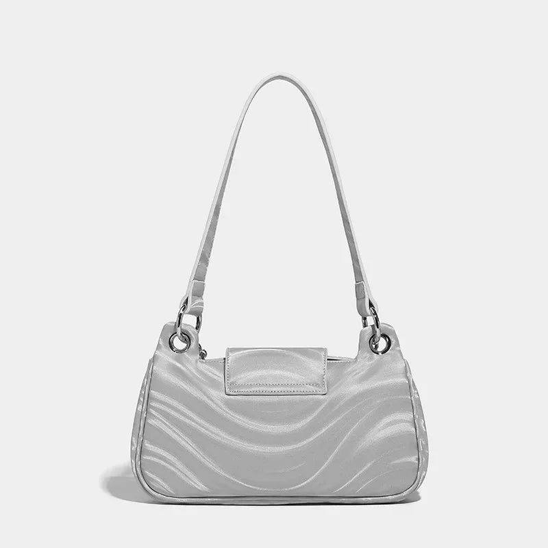 Spectrum Armpit Original Design Y2K Hot Girl Black Silver High-end Messenger Bag chain sweet cool shoulder bag for women