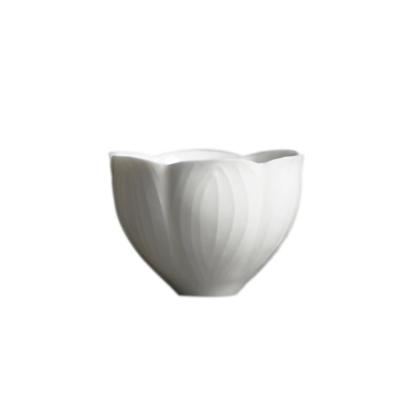 Spray at the beginning of the jingdezhen hand-carved cup sweet white glaze flower petals ling thin sample tea cup
