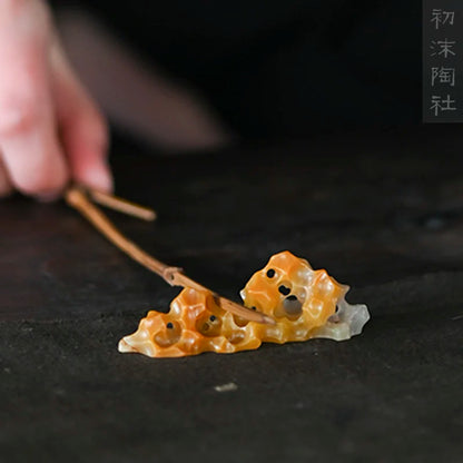 Spray at the beginning of the jingdezhen hand-carved tea pillow aside accompany jade brush the tea-table small place