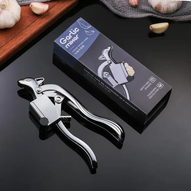 Squirrel Garlic Press Mashed Garlic Tool Zinc Alloy Garlic Masher Artifact Manual Garlic Press Maker Kitchen Tools Drop Shipping