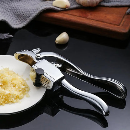 Squirrel Garlic Press Mashed Garlic Tool Zinc Alloy Garlic Masher Artifact Manual Garlic Press Maker Kitchen Tools Drop Shipping