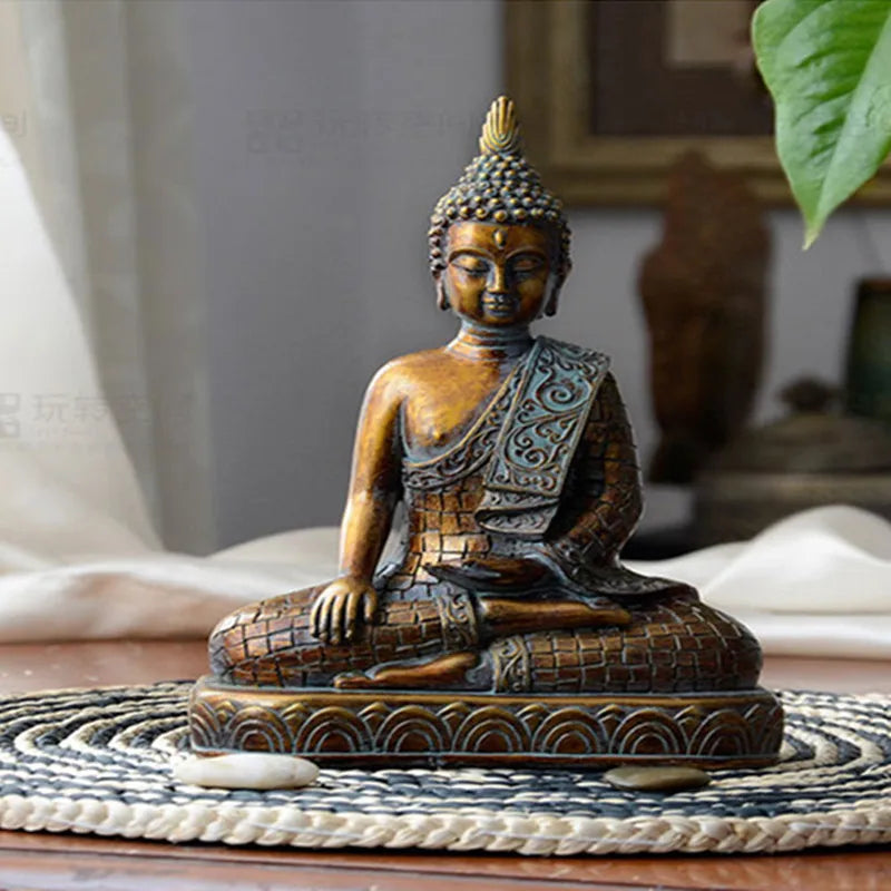 Statue of Buddha statue of Buddha in the living room of the living room baoping feng shui statue Buddha of Thailand