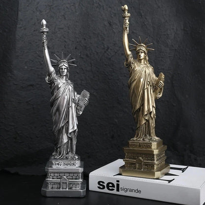 Statue of Liberty Model Home Living Room Figure Ornaments Office Desk Accessories Small Furnishings Collectibles Travel Souvenir