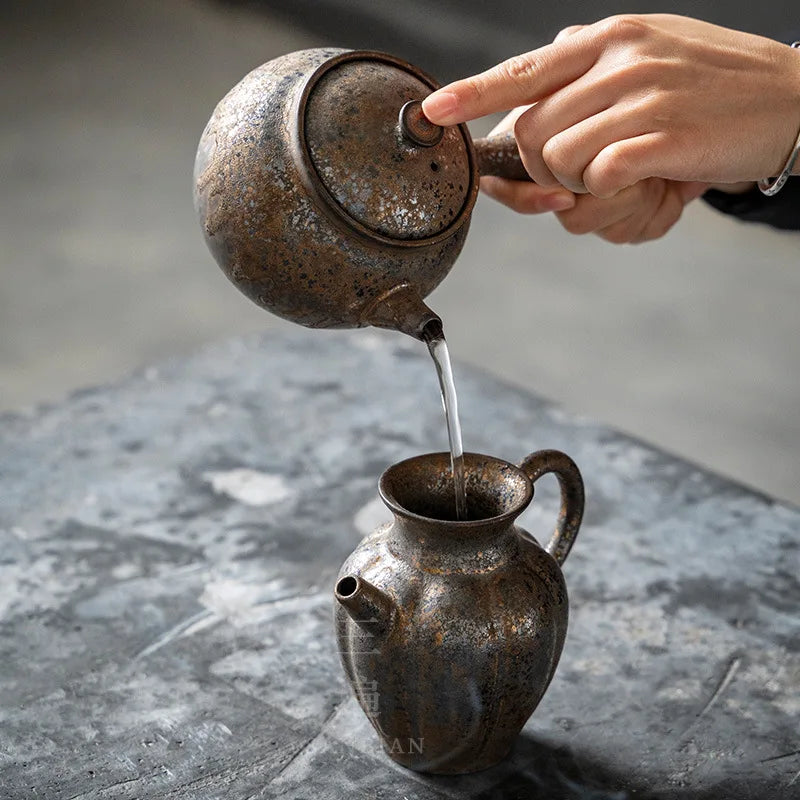 Stoneware Vintage Teapot Gilding Ceramic Pot Small Size Tea Making Device Kung Fu Teaware Single Pot Hammer Pattern Side Handl