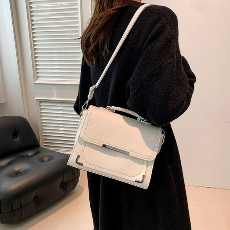 Stylish Korean Handbag for Women Fashionable and Shoulder Bag Showcasing Personality and Taste