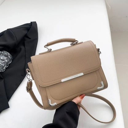 Stylish Korean Handbag for Women Fashionable and Shoulder Bag Showcasing Personality and Taste