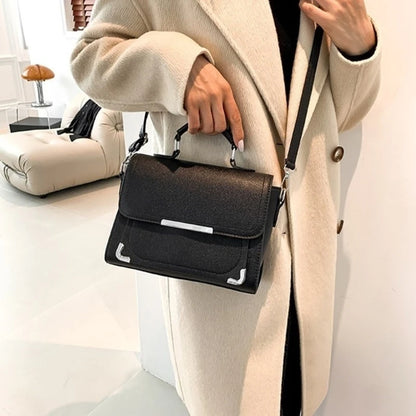 Stylish Korean Handbag for Women Fashionable and Shoulder Bag Showcasing Personality and Taste