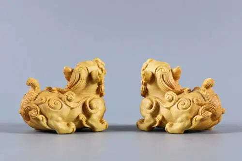 TJ126ca - 4.8*4*6 CM Carved Boxwood Figurine Carving  Home Decor: Baby Dragon Pi Xiu Pair