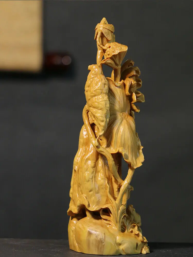 TJ171ca - 18*6.5*5.8 CM Carved Boxwood Carving Fugurine : Frog and Lotus