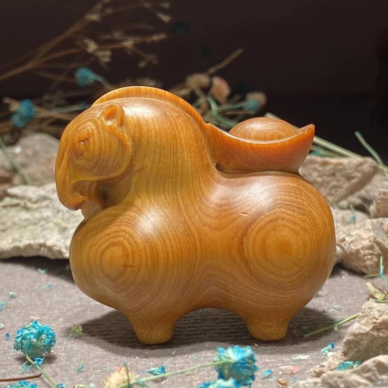 Tang Matthew Cliff Cypress Aging Wood Material Red Oil Black Oil High Oil Tight Hand Handle Pieces Zodiac Wood Carving Ornaments