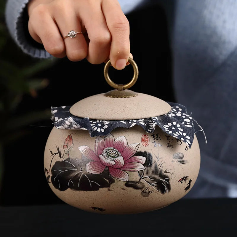 Tea Caddies Small Pottery Tea Storage Pot Ornament Household Ceramic Spice Storage Tank Pottery Jar Seasoning Container Tea Box