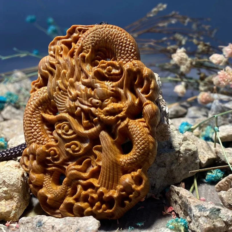 The Dragon Walks The World Cliff Cypress Wood Aging Material Red Oil Black Oil High-density Handle Piece Wood Carving  Ornaments