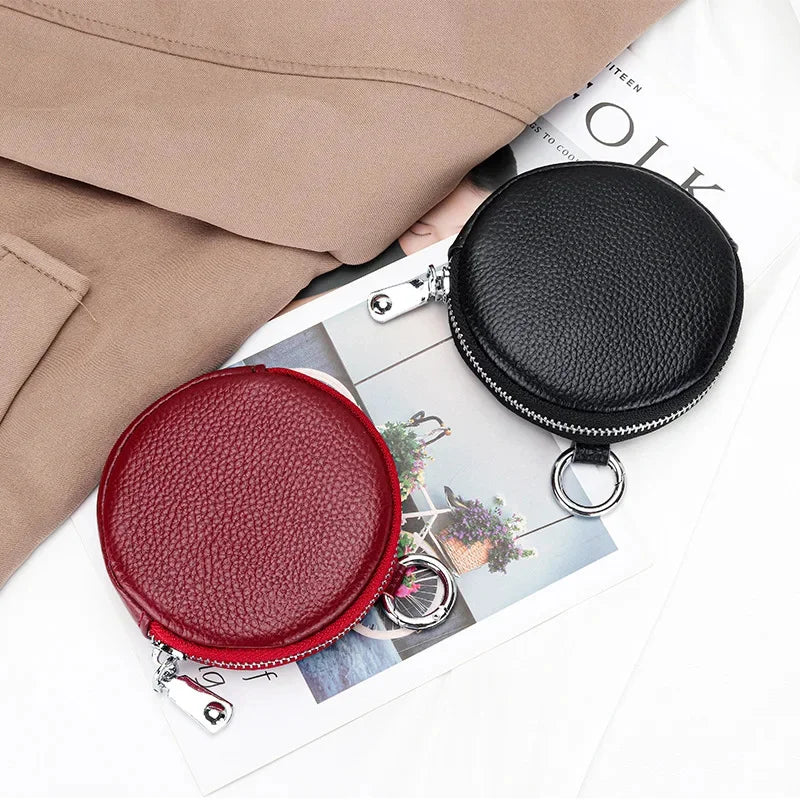 The First Layer of Cowhide Purse Female 2024 New Small Round Simple Earphone Storage Bank Card Coin Bag