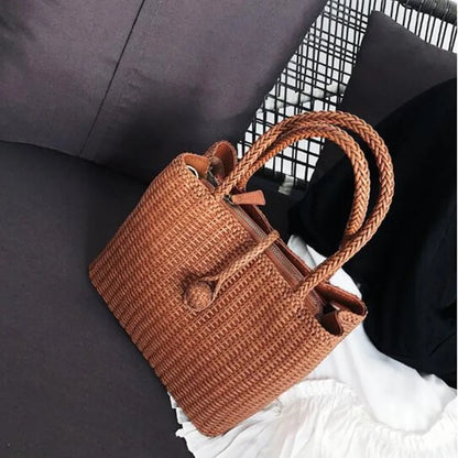 The first layer of cowhide hand woven buttons design shoulder bag leather crossbody bag women