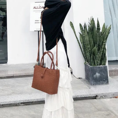 The first layer of cowhide hand woven buttons design shoulder bag leather crossbody bag women