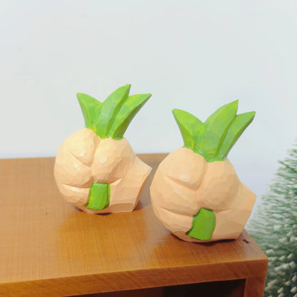 This hand holds grass creativity, grass wood carving, decompression, office gifts, niche tabletop decorations play with