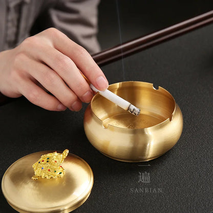 Three Times European-Style Copper Ashtray Creative Home Living Room with Lid Prevent Fly Ash Office Kung Fu Tea Set Decoration