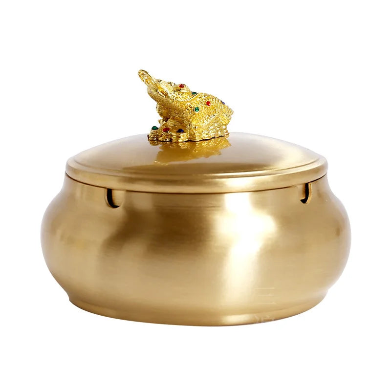 Three Times European-Style Copper Ashtray Creative Home Living Room with Lid Prevent Fly Ash Office Kung Fu Tea Set Decoration