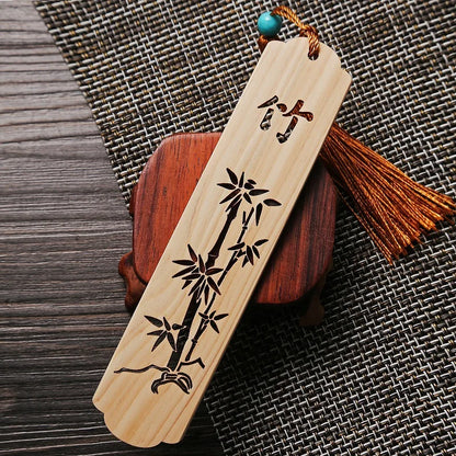 Thuja Wood 14cm Flower Hollow Out Bookmarks Classical Book Pendant Car Hanging Feng Shui Chinese Retro Style Home Decor
