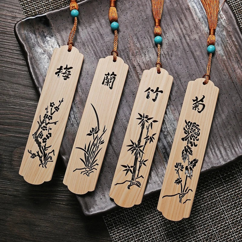 Thuja Wood 14cm Flower Hollow Out Bookmarks Classical Book Pendant Car Hanging Feng Shui Chinese Retro Style Home Decor