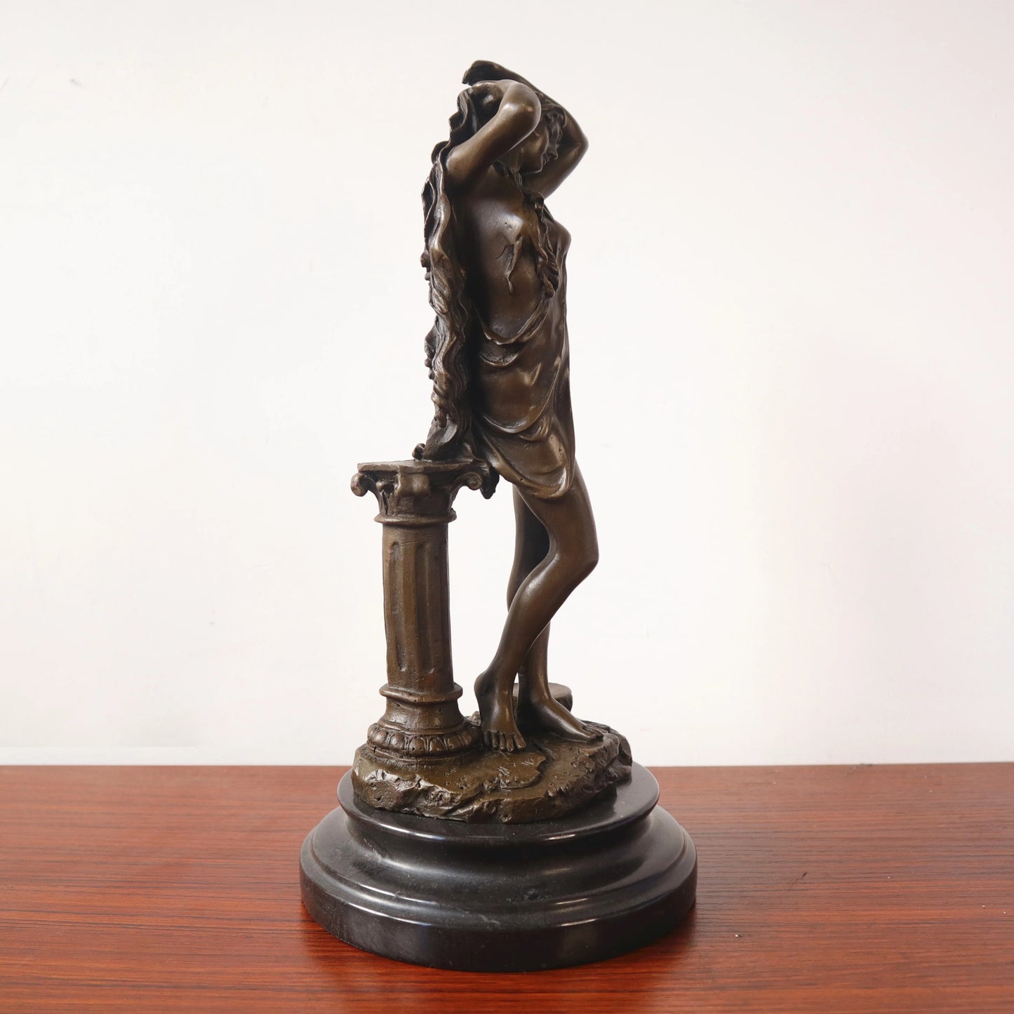 Toperkin Female Metal Figurine Beauty Lady Bronze Statue Home Decor Sculptures TPY-008