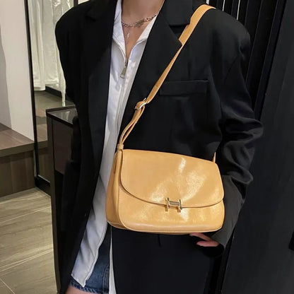 Tote Bag Women's 2024 New Soft Leather One Shoulder Large Capacity High Quality Crossbody Bag Postman Women's Bag