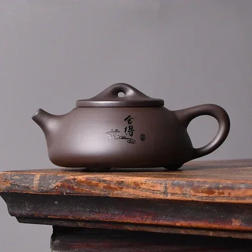 Tradition Yixing Purple Clay Teapots Raw Ore Zhu Mud Stone Scoop Tea Pot Ball Hole Filter Beauty Kettle Chinese Tea Sets 150ml