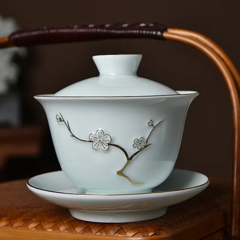 Traditional Chinese Gaiwan Sancai Teacup Pot with Lid Ceramic Tea Tureen Porcelain Tea Cup with Gold Trim Teaware Teapots Set