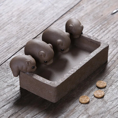 Traditional purple sand piggy tea pets, cute four pig sculptures, Chinese Kung Fu Tea Set  Accessories , Home Decoration Crafts