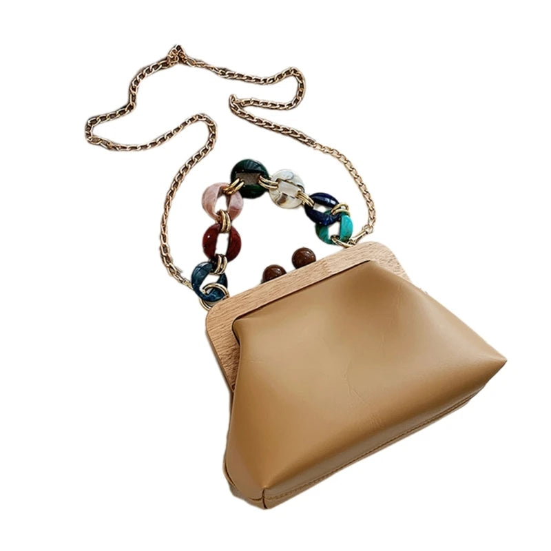 Trendy Mini Chain Crossbody Purse Fashionable Women Clip Clutch Bag Lightweight