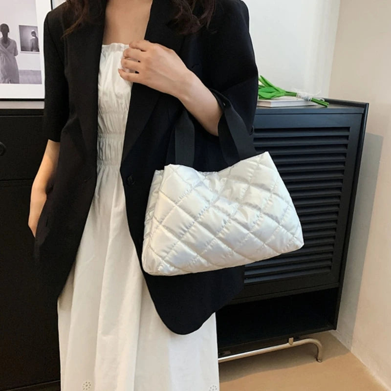 Underarm Bag for Women Trendy Armpit Bag Large Capacity Fashion Leisure Handbag