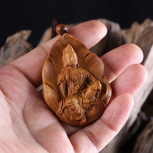Unisex Wooden Guanyin Statue Pendant Wooden Buddha Pendant Bodhisattva Necklace Delicate Jewelry Gift Wooden Accessories