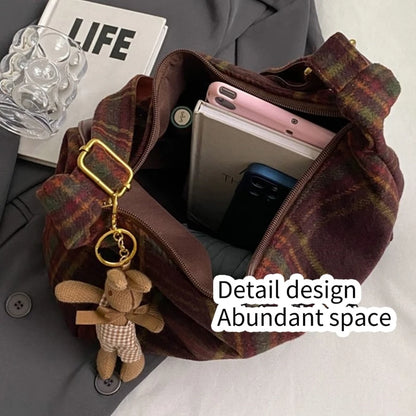 Versatile Shoulder Bag for Daily Use Crossbody Bags Functional Sling Handbag