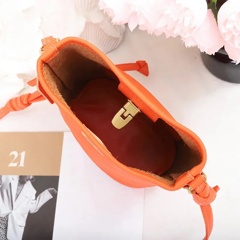 Vertical Mobile Phone Female 2024 New Leather Mini Cowhide Simple Everything Small Ladies Style Crossbody Bag